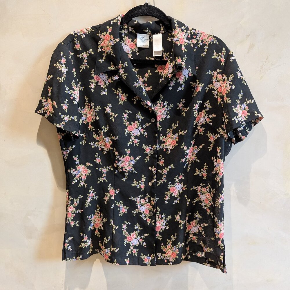 Emma & James black pink floral short sleeve button up top - size 12